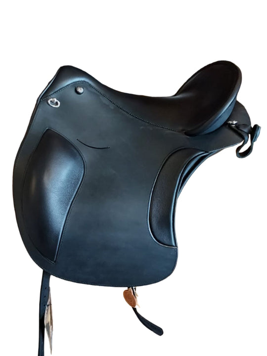 DP Saddlery El Campo 7814
