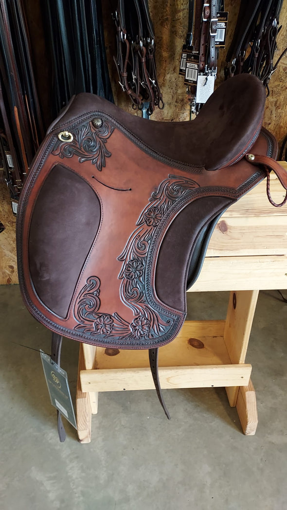 DP Saddlery El Campo Shorty 7834 Baroque DP Saddlery 