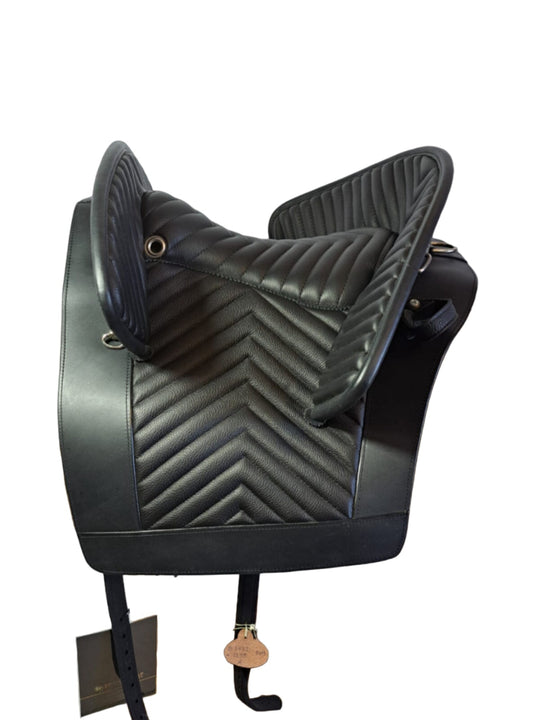 DP Saddlery 1205 Lisboa SC6248