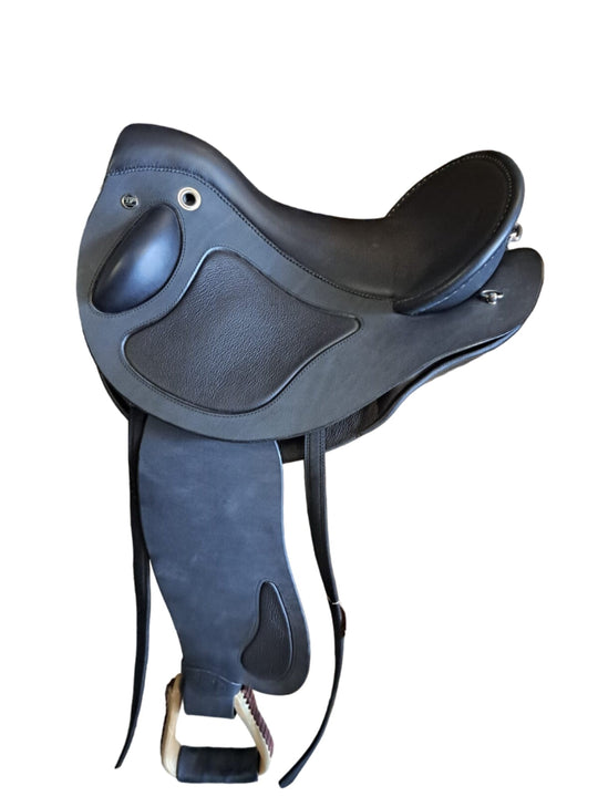 DP Saddlery Quantum Sport 7731