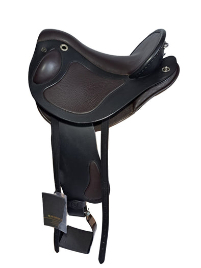 DP Saddlery Quantum Sport 7158 Quantum DP Saddlery S2 - 68cm Medium Fenders - No Stirrups 